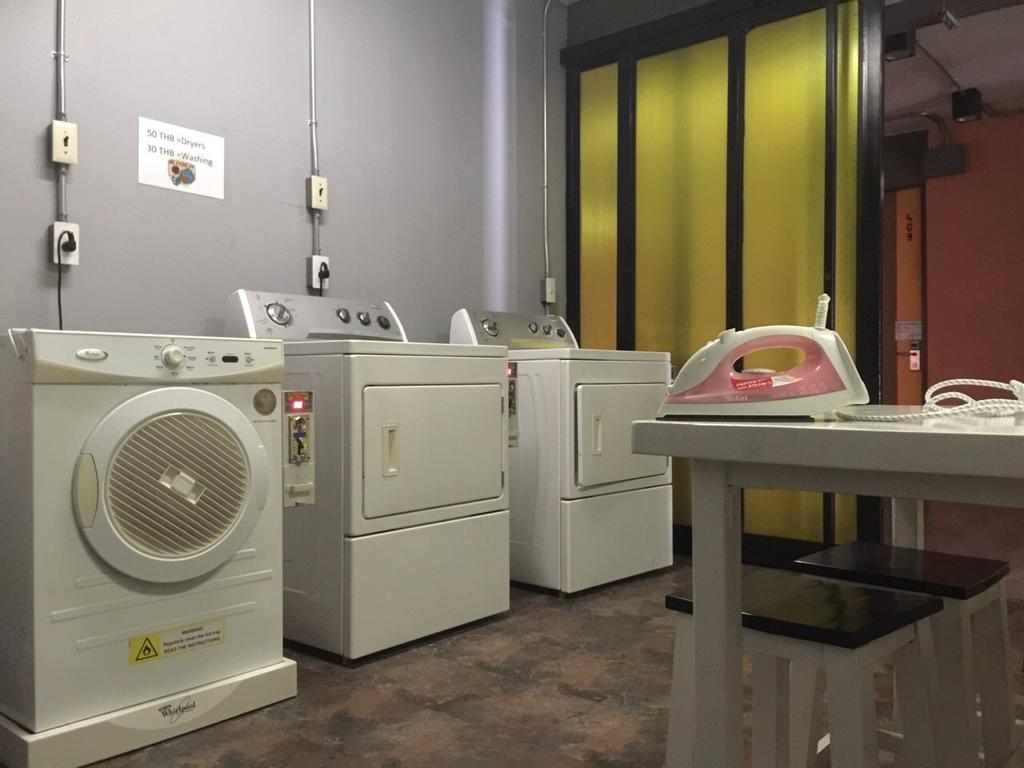Saphaipae Hostel Bangkok Kültér fotó