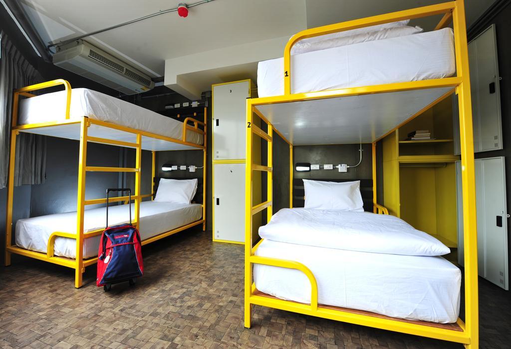 Saphaipae Hostel Bangkok Szoba fotó