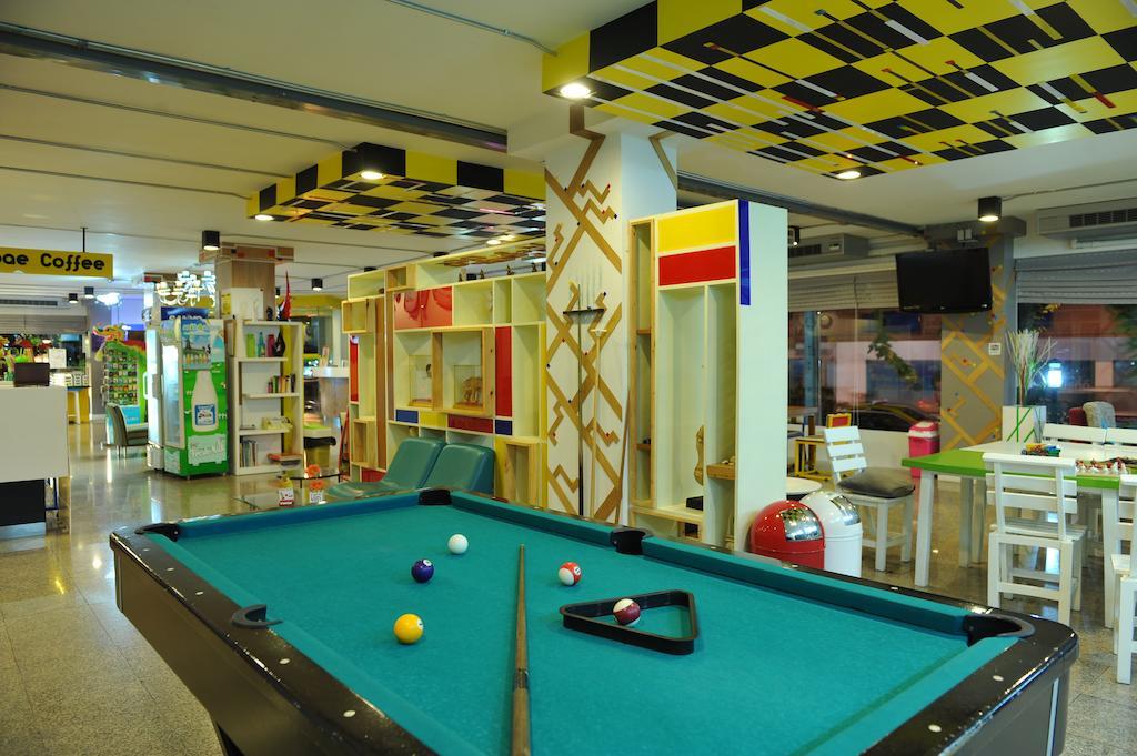 Saphaipae Hostel Bangkok Kültér fotó